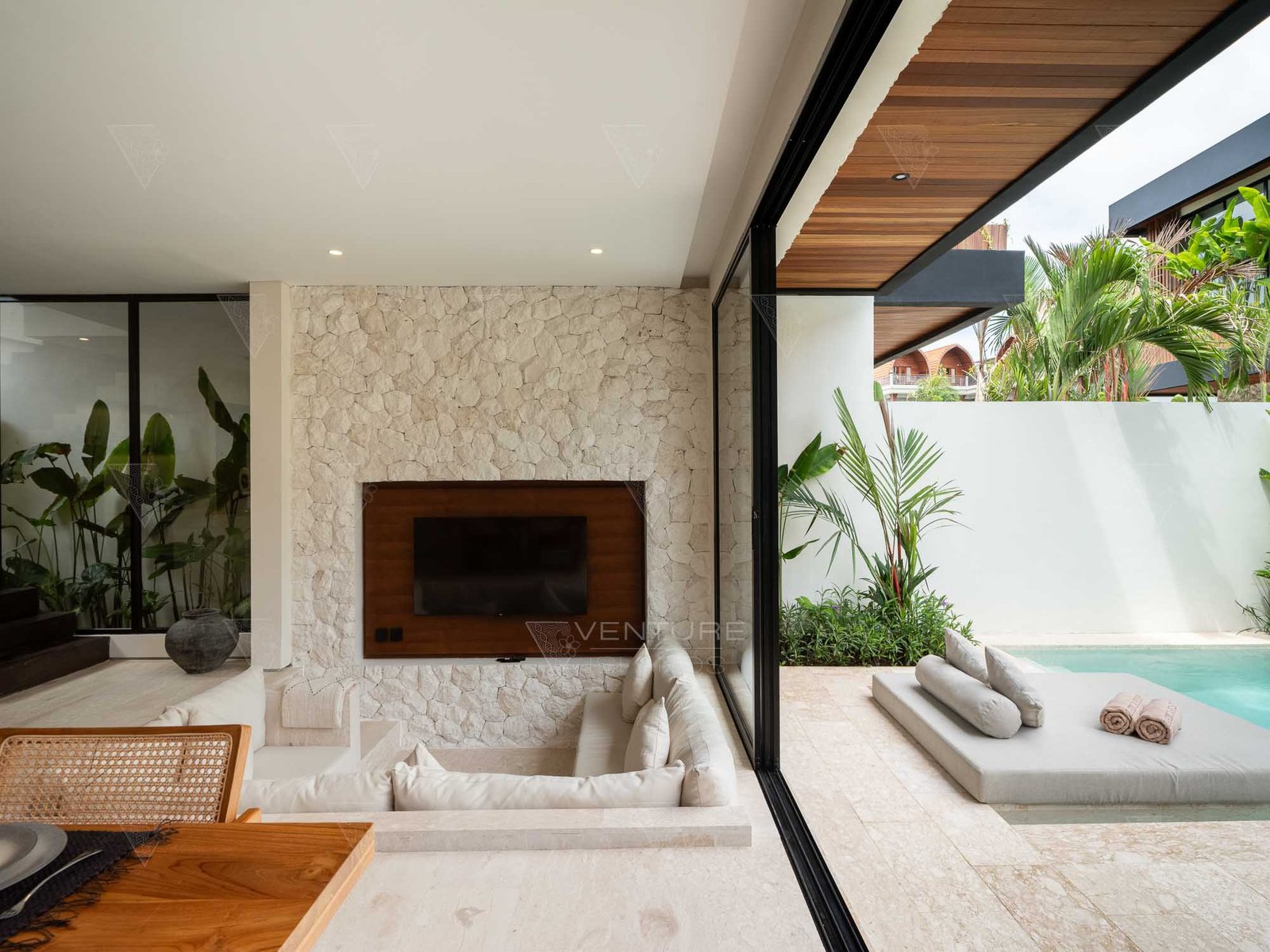 LaFinca-8596-HiRes-Compressed