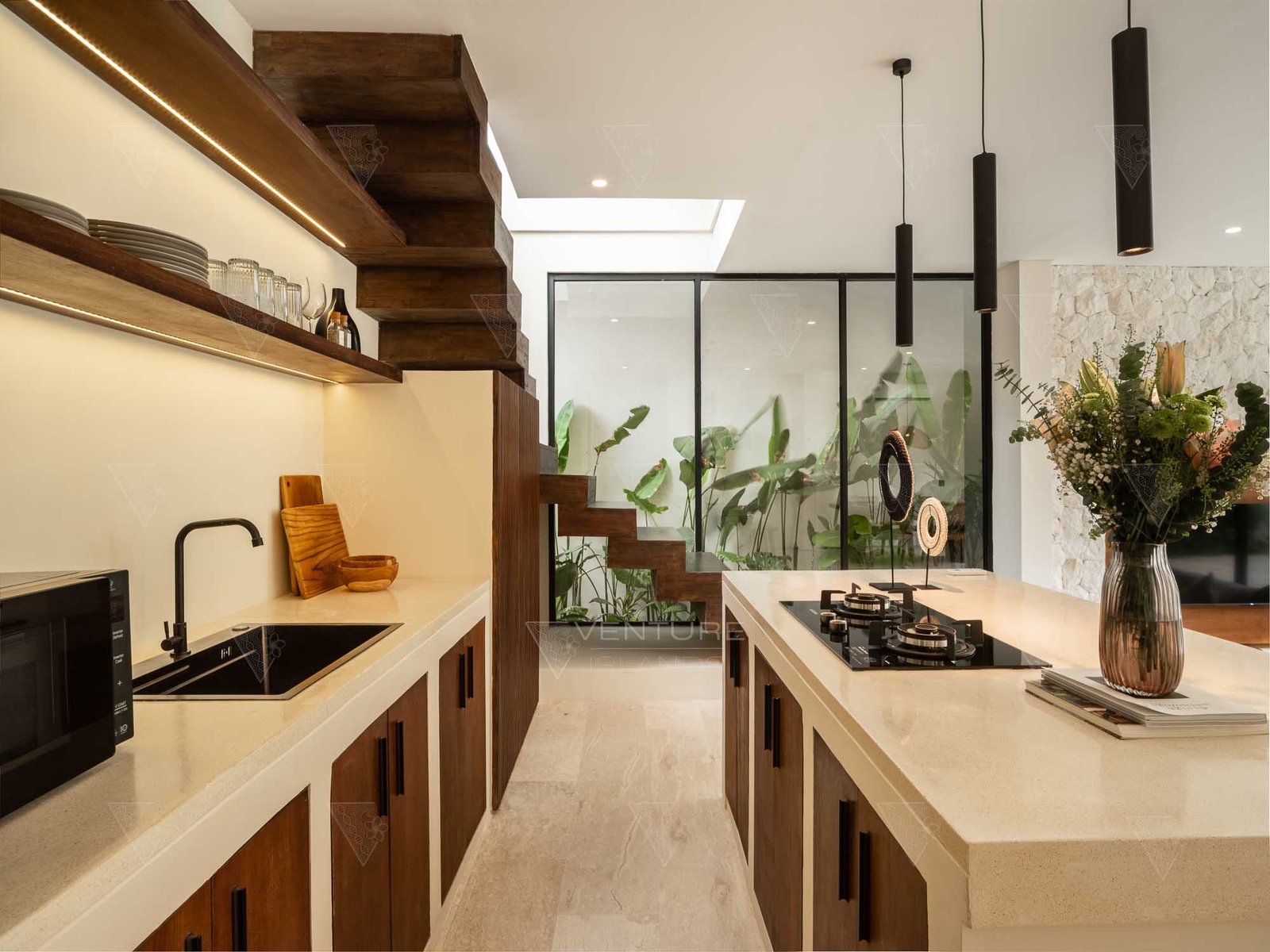 LaFinca-8599-HiRes-Compressed