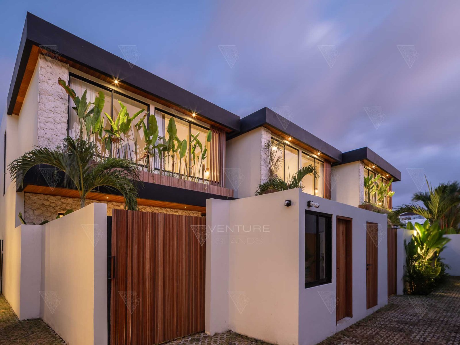 LaFinca-8984-HiRes-Compressed