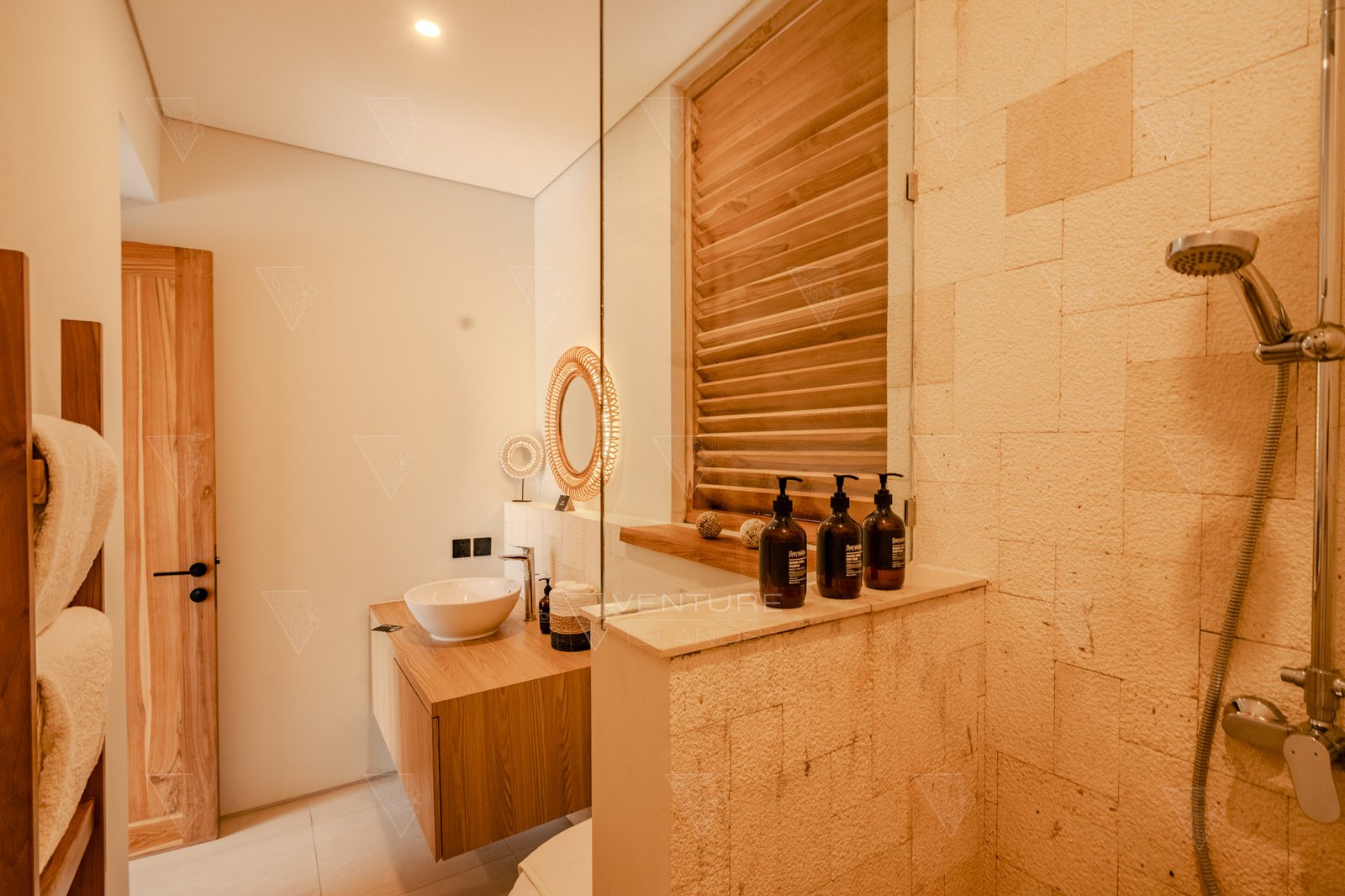 4 bedroom serangan-15