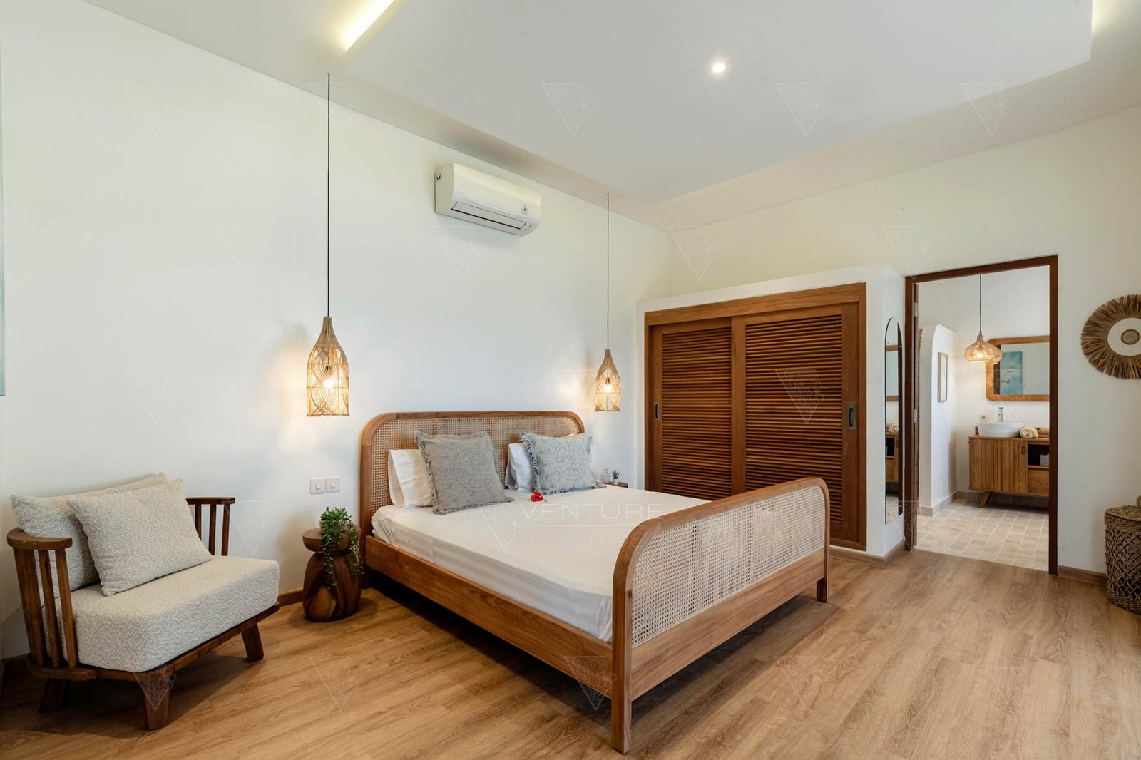 4 bedroom serangan-57